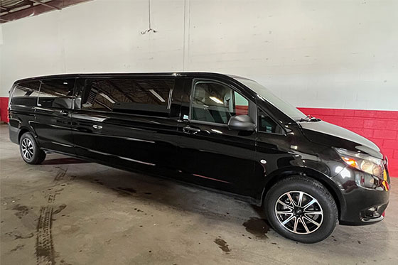 stretch limo exterior